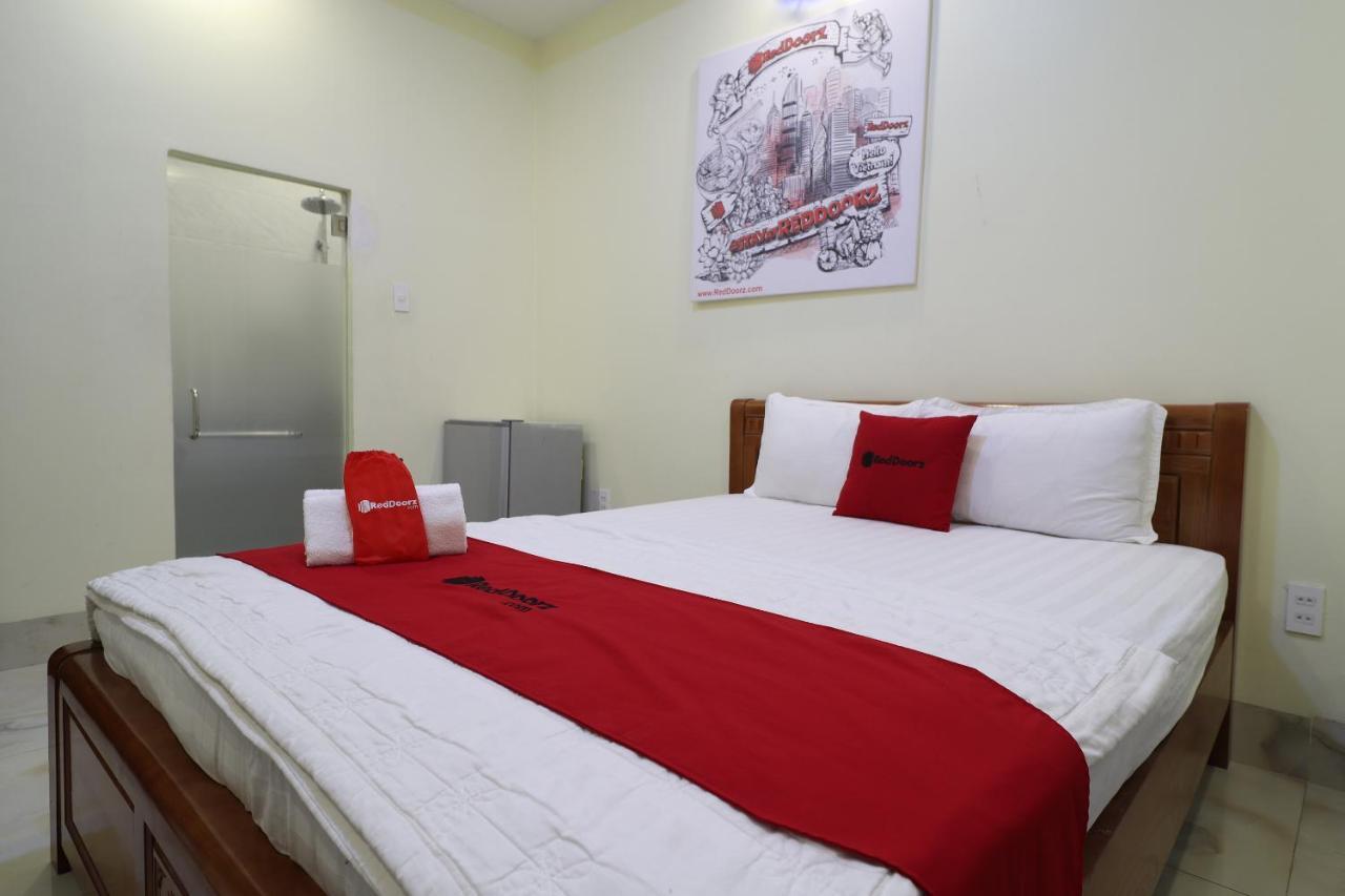 胡志明市 Reddoorz Plus @ Dong Den Street酒店 外观 照片